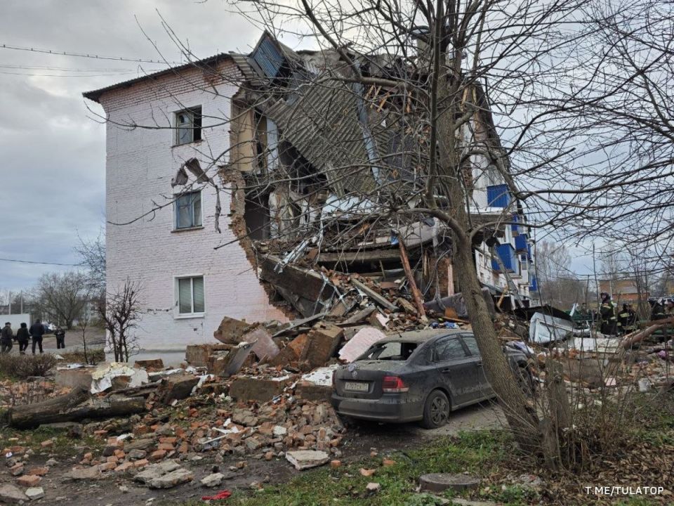 3  , 10            ,   