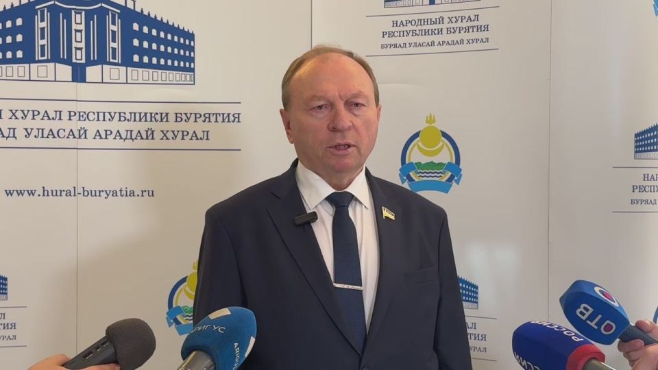 Председатель Народного Хурала Бурятии Владимир Павлов подвёл итоги очередной 14-й сессии республиканского парламента