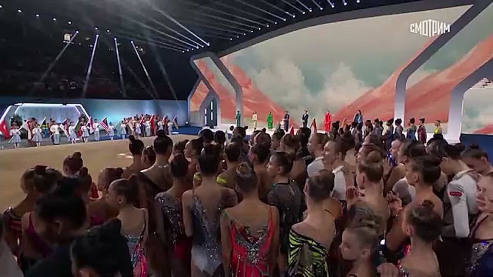 11111В Пекине проходит пятый международный турнир по художественной гимнастике Кубок "Небесная грация"