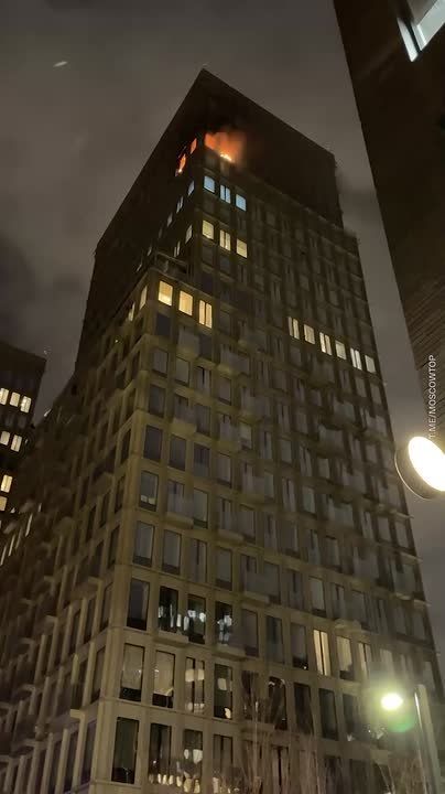    &quot;Lucky&quot;      19 ,    ,   