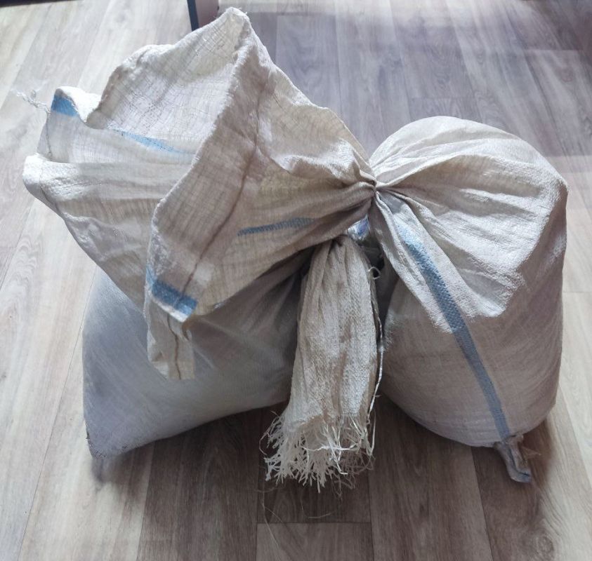 Уланудэнец сел в такси в компании двух мешков марихуаны