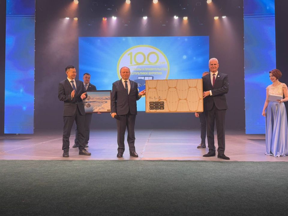     . -  100-    -      .        ...