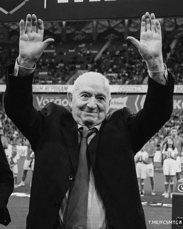  100-              &quot;&quot;  ,  &quot; &quot;