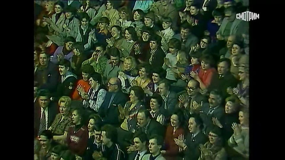 11111 Худрук Московского театра эстрады, известный юморист и актер Геннадий Хазанов 1 декабря отмечает 80-летие