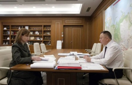 Министр строительства и ЖКХ РФ Ирек Файзуллин провел рабочую встречу с директором Единого института пространственного планирования РФ Диной Саттаровой