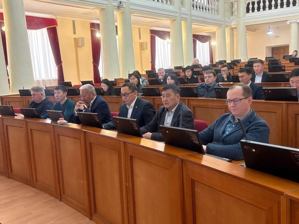 Депутаты одобрили все представленные законопроекты и проекты постановления Правительства Республики Бурятия
