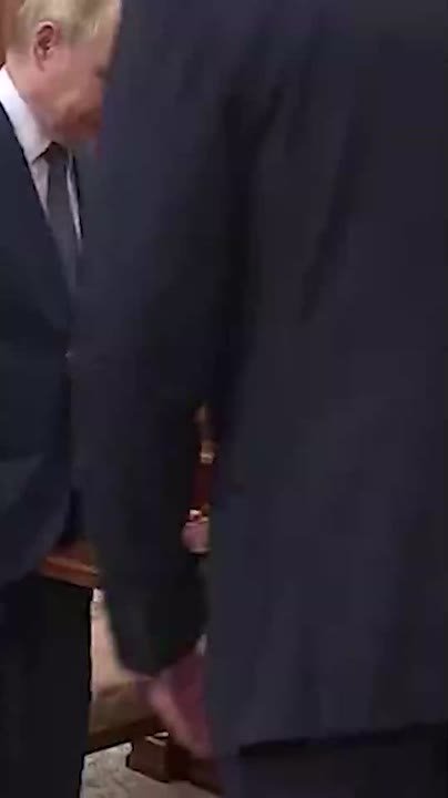 Главные новости за день:. Путину накануне доложили об освобождении Красноармейска и Волчанска Российский лидер встретился с главой ФСИН Аркадием Гостевым Путин подписал указ о безвизовом въезде граждан Китая в Россию ВС РФ...