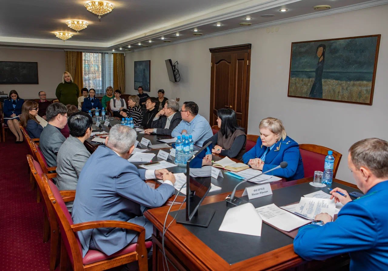 Прокурор республики провел рабочую встречу с общественными организациями инвалидов Прокурор республики провел рабочую встречу с общественными организациями инвалидов