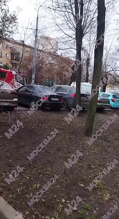 Эвакуация в многоэтажке на Нижегородской улице в Москве