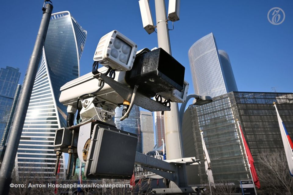 Российские судьи, прокуроры, депутаты и прочие должностные лица столкнулись с неожиданной проблемой: дорожные камеры не учитывают их особый статус