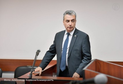       (  )          ,      ,     - 