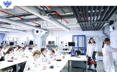 Договор о целевом обучении станет приоритетом при поступлении в колледжи и техникумы в 2026 году