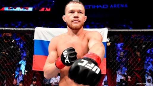 Российский боец Петр Ян победил грузина Мераба Двалишвили и завоевал чемпионский титул UFC в легчайшем весе