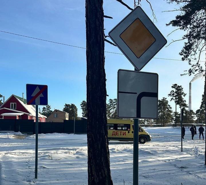 По результатам личного приема прокурора республики обеспечен подвоз детей к образовательному учреждению в г. Улан-Удэ По результатам личного приема прокурора республики обеспечен подвоз детей к образовательному учреждению в г. Улан-Удэ