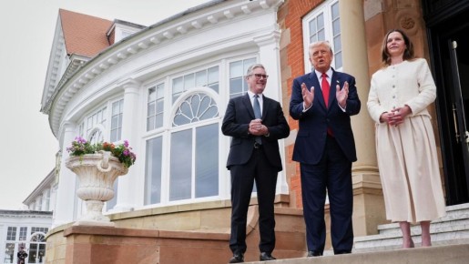 Стармер пытается развернуть Трампа лицом к Украине