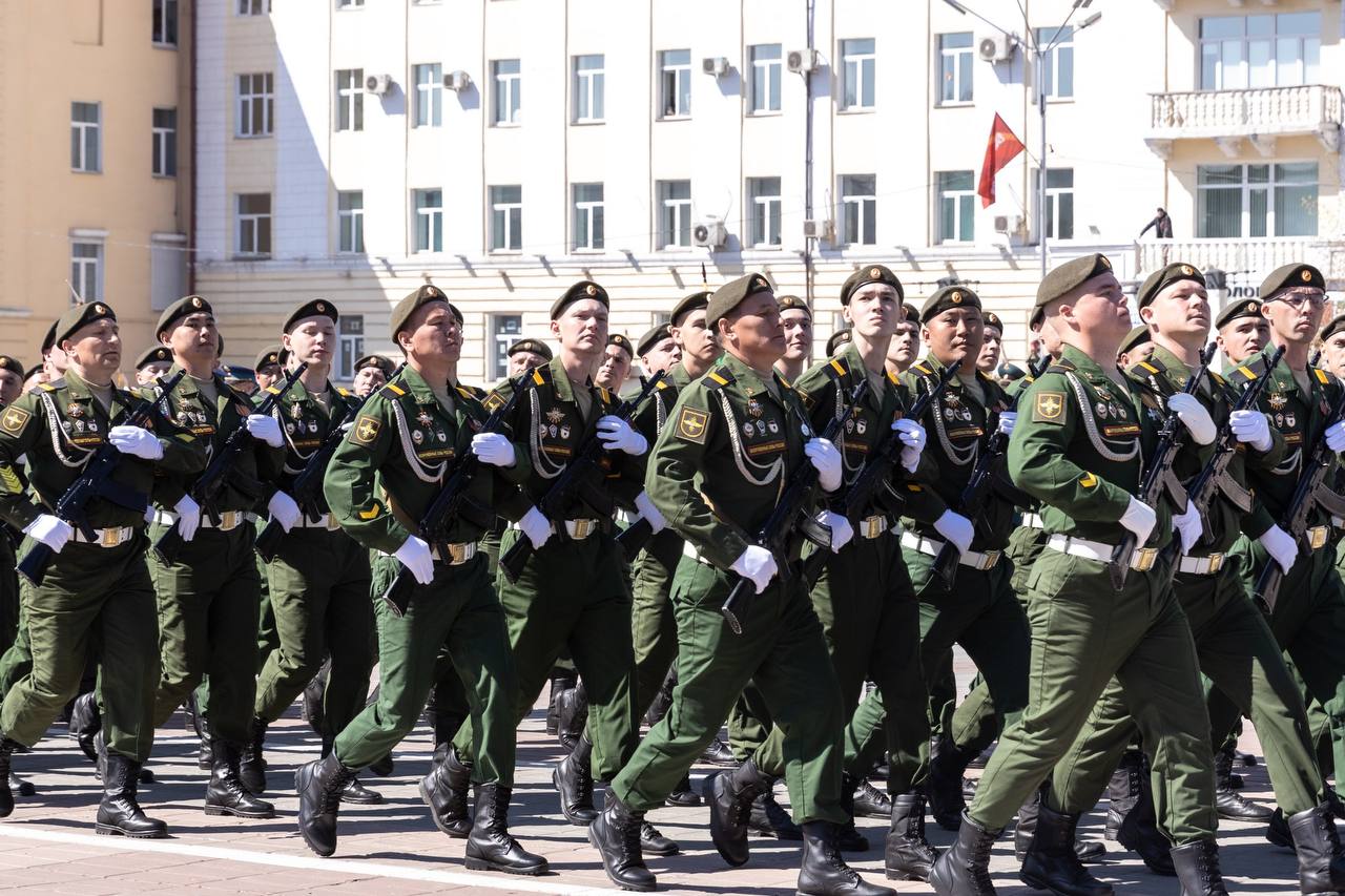 Игорь Шутенков: Дорогие друзья, от всей души поздравляю вас с Днём Героев Отечества! Игорь Шутенков: Дорогие друзья, от всей души поздравляю вас с Днём Героев Отечества!