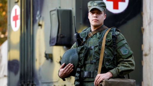 Герои нашего времени.. В современном обществе образ героя прочно связан с теми, чья работа сопряжена с риском и жертвенностью ради страны. Согласно опросу АЦ ВЦИОМ, в 2025 году три основные группы формируют этот образ:...