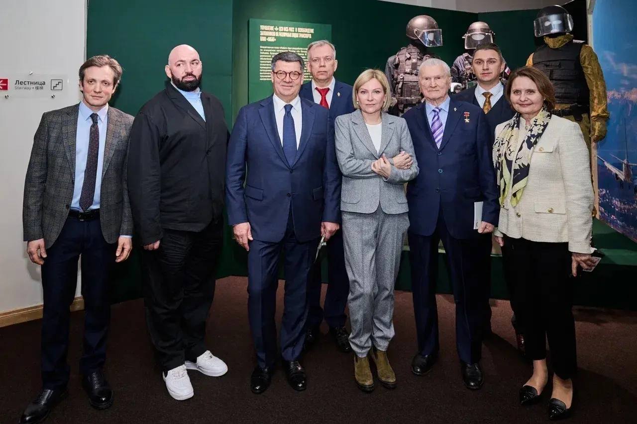 Ольга Любимова: Посетила выставку «Группа "Альфа". Первые полвека» в Музее современной истории России