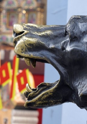  2025            450500  