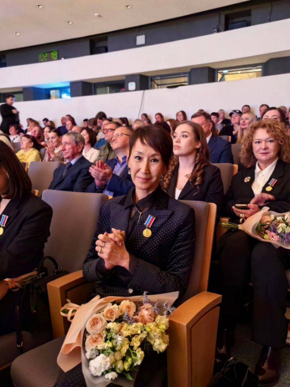 Директора центра креативных индустрий Бурятии наградили медалью Александра Твардовского Директора центра креативных индустрий Бурятии наградили медалью Александра Твардовского