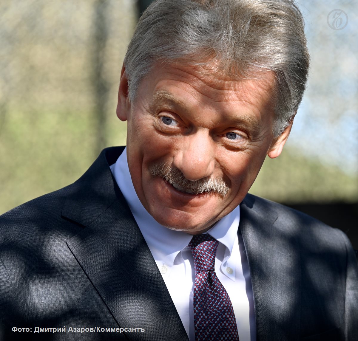 Россия работает над миром на Украине, а не перемирием, заявил представитель Кремля Дмитрий Песков