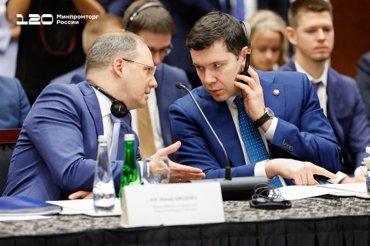 В Дубае обсудили российско-эмиратское сотрудничество В Дубае обсудили российско-эмиратское сотрудничество