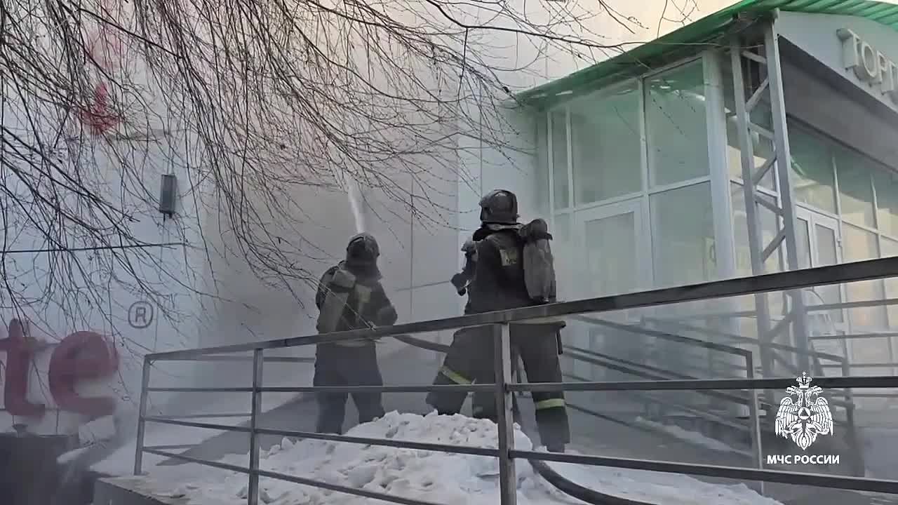 В Улан-Удэ предпринимателям, чей бизнес располагается в ТЦ «Баянгол» (а их несколько десятков), обещали оказать поддержку