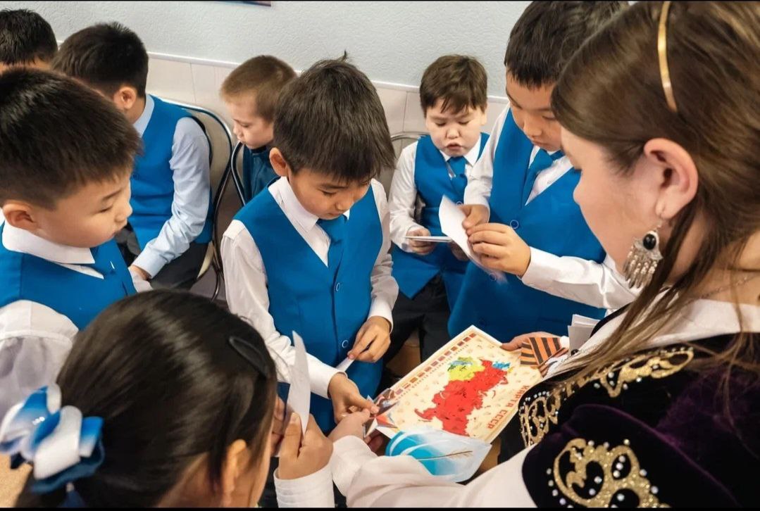 Связь поколений героев. В Доме дружбы народов Республики Бурятия прошел квест Героев «Богатыри Земли Русской», посвященный Дню Героев Отечества Связь поколений героев. В Доме дружбы народов Республики Бурятия прошел квест Героев «Богатыри Земли Русской», посвященный Дню Героев Отечества