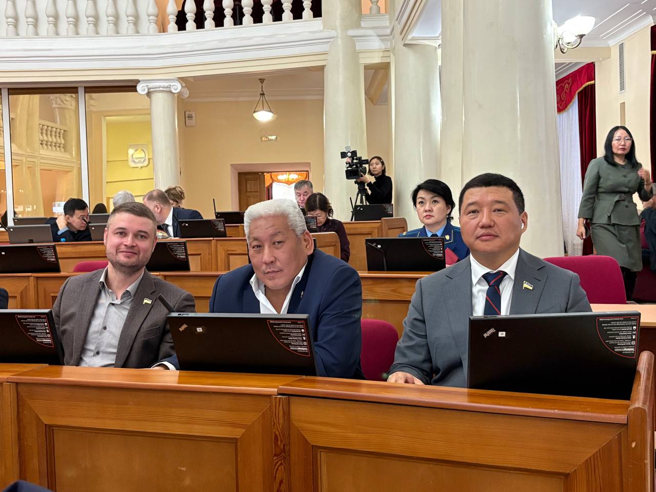 На очередной сессии Народного Хурала парламентарии одобрили Государственные Программы Республики Бурятия, в том числе ГП «Развитие агропромышленного комплекса РБ» На очередной сессии Народного Хурала парламентарии одобрили Государственные Программы Республики Бурятия, в том числе ГП «Развитие агропромышленного комплекса РБ»