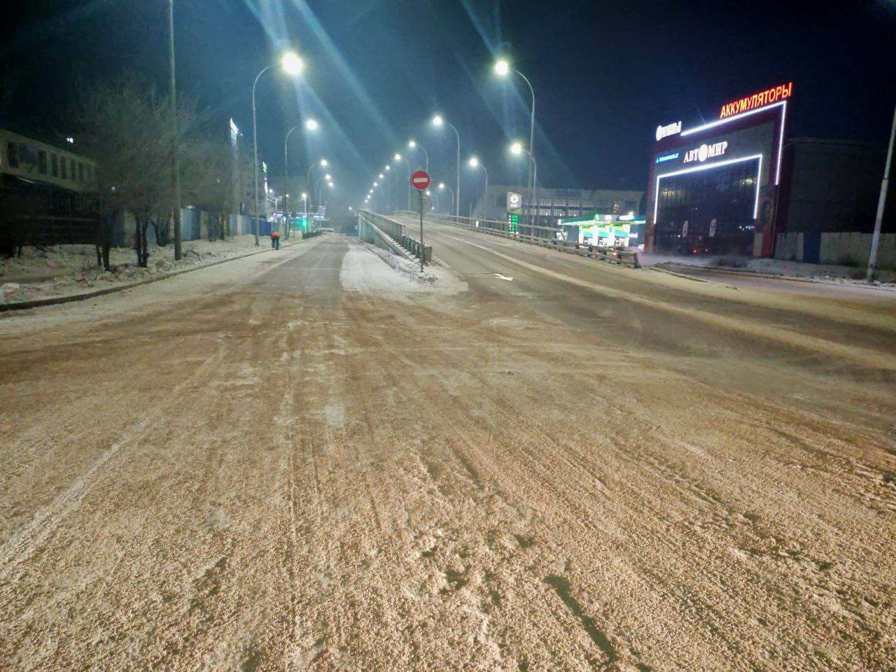 Игорь Шутенков: Работы на месте пожара в ТЦ «Баянгол» продолжаются