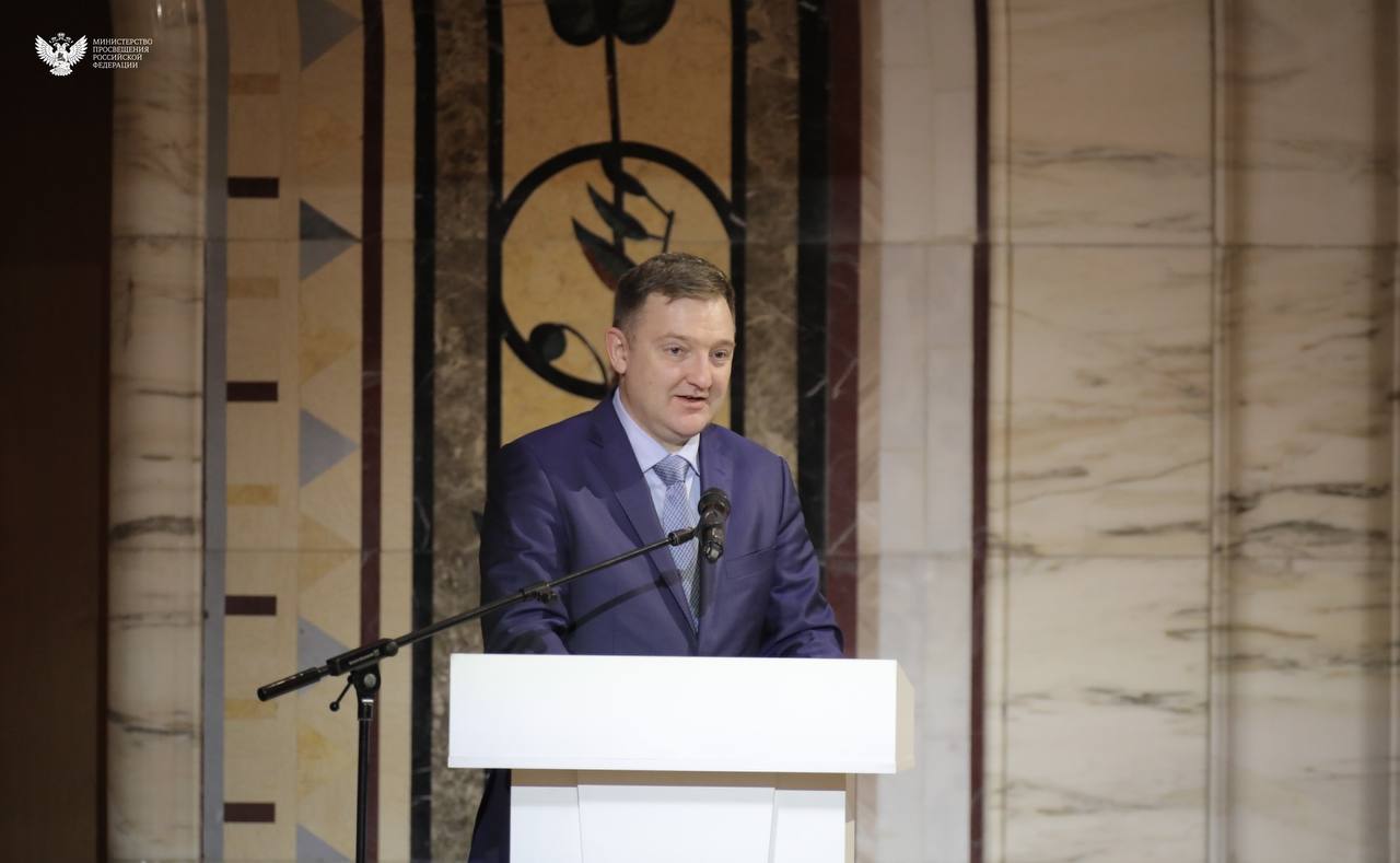 Александр Бугаев принял участие в открытии Всероссийской акции «Наши ценности» Александр Бугаев принял участие в открытии Всероссийской акции «Наши ценности»