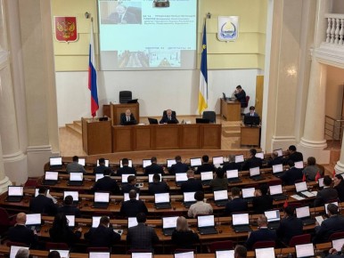На 15-й сессии Народного Хурала Бурятии депутаты приняли законопроект, направленный на систематизацию законодательства в социальной сфере и повышение его доступности для граждан
