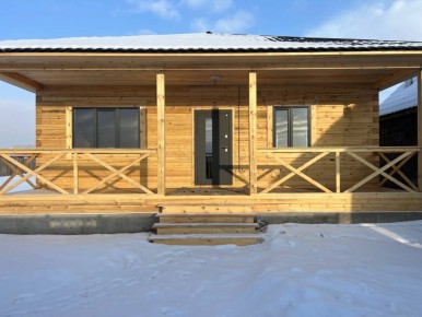 В Бурятии фермер построил дом своему работнику