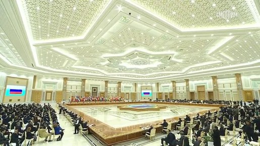 "Стратегическое партнерство России и Туркменистана… успешно развивается в духе дружбы и добрососедства": Владимир Путин выступил в Ашхабаде на Международном форуме, посвященном году мира и доверия