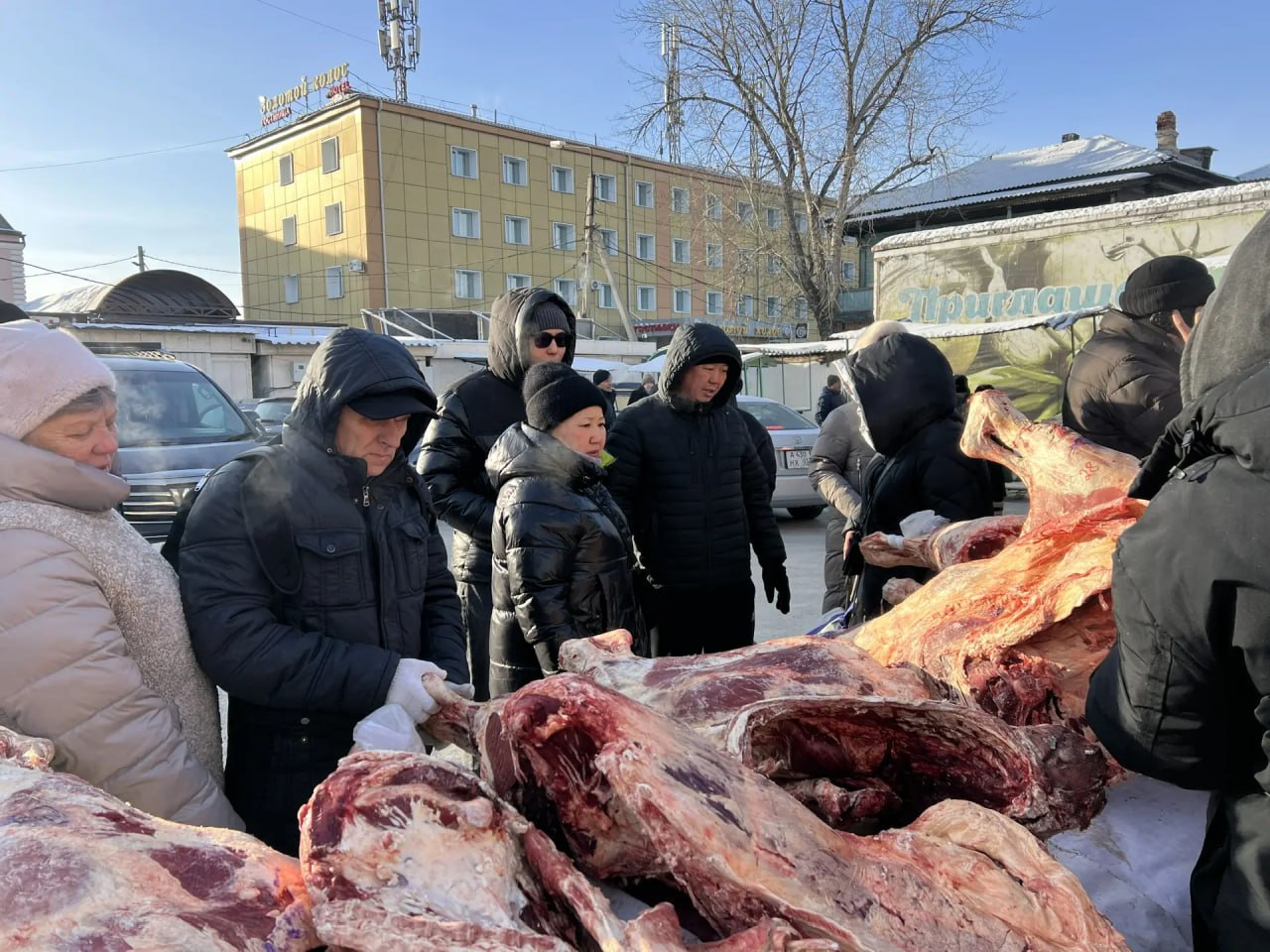 В Улан-Удэ стартовала большая мясная ярмарка! В Улан-Удэ стартовала большая мясная ярмарка!