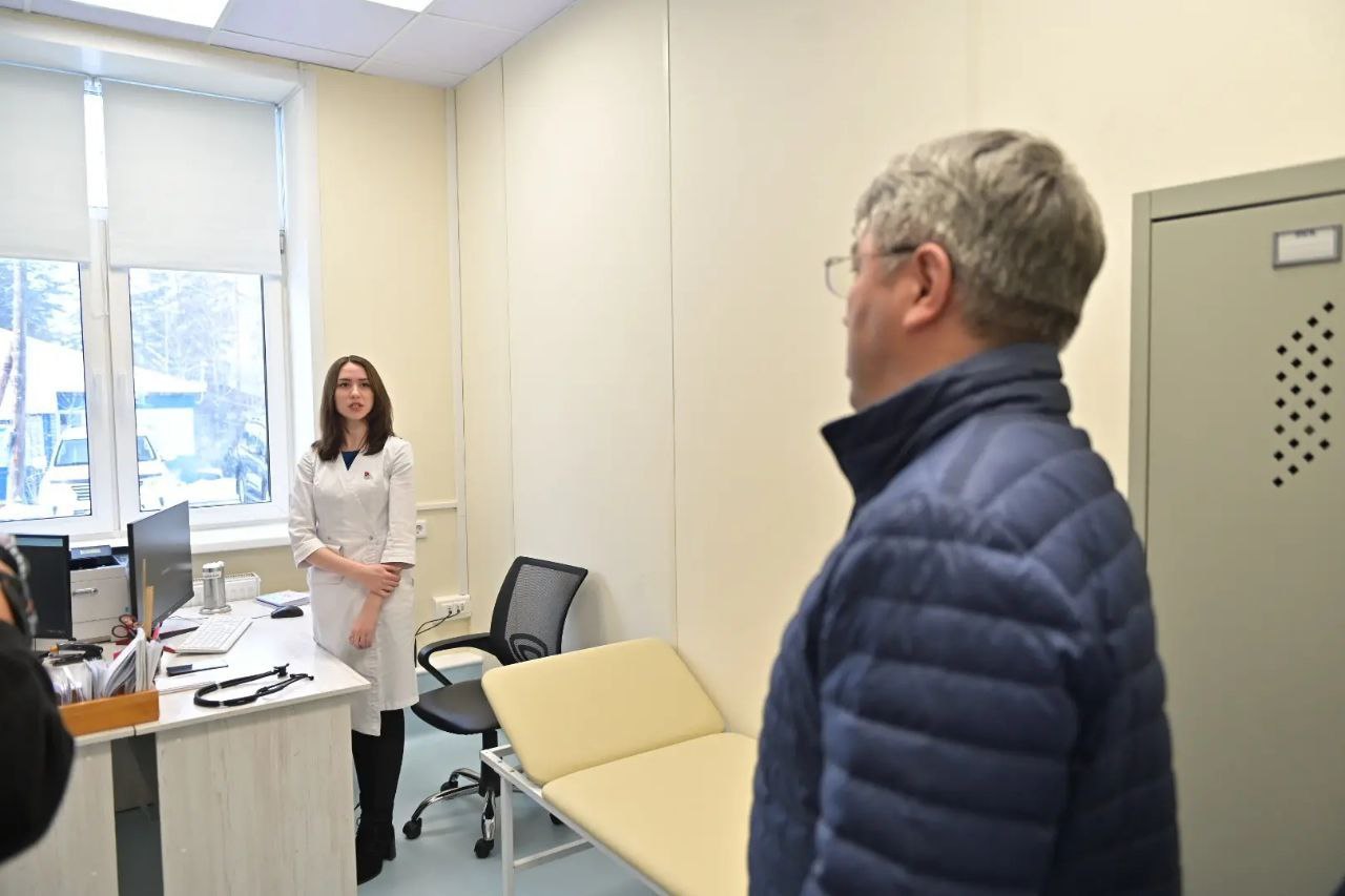 Алексей Цыденов: Сегодня в Таксимо открыли НОВУЮ ПОЛИКЛИНИКУ Алексей Цыденов: Сегодня в Таксимо открыли НОВУЮ ПОЛИКЛИНИКУ