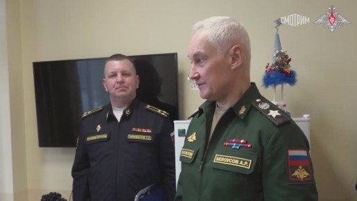 Андрей Белоусов вручил "Золотую Звезду" Героя России оператору FPV-дрона центра "Рубикон" с позывным Филин