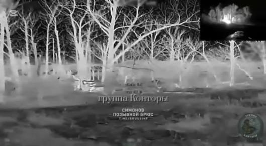 Александр Симонов: При этом обратите внимание, что наши дроны летели сразу парой