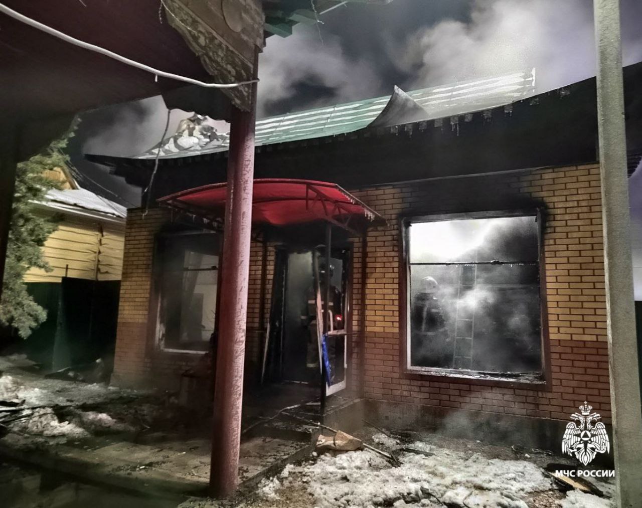 На территории дацана на Верхней Берёзовке в Улан-Удэ разбушевался пожар