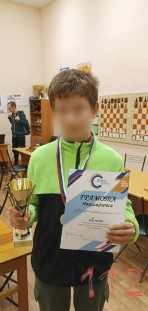 Ученик напал на учительницу с ножом