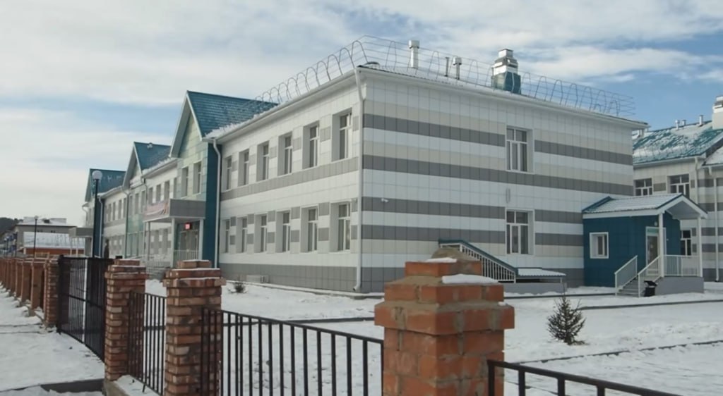 В Хоринске завершено строительство нового корпуса для Хоринской средней школы № 1 имени Жанаева