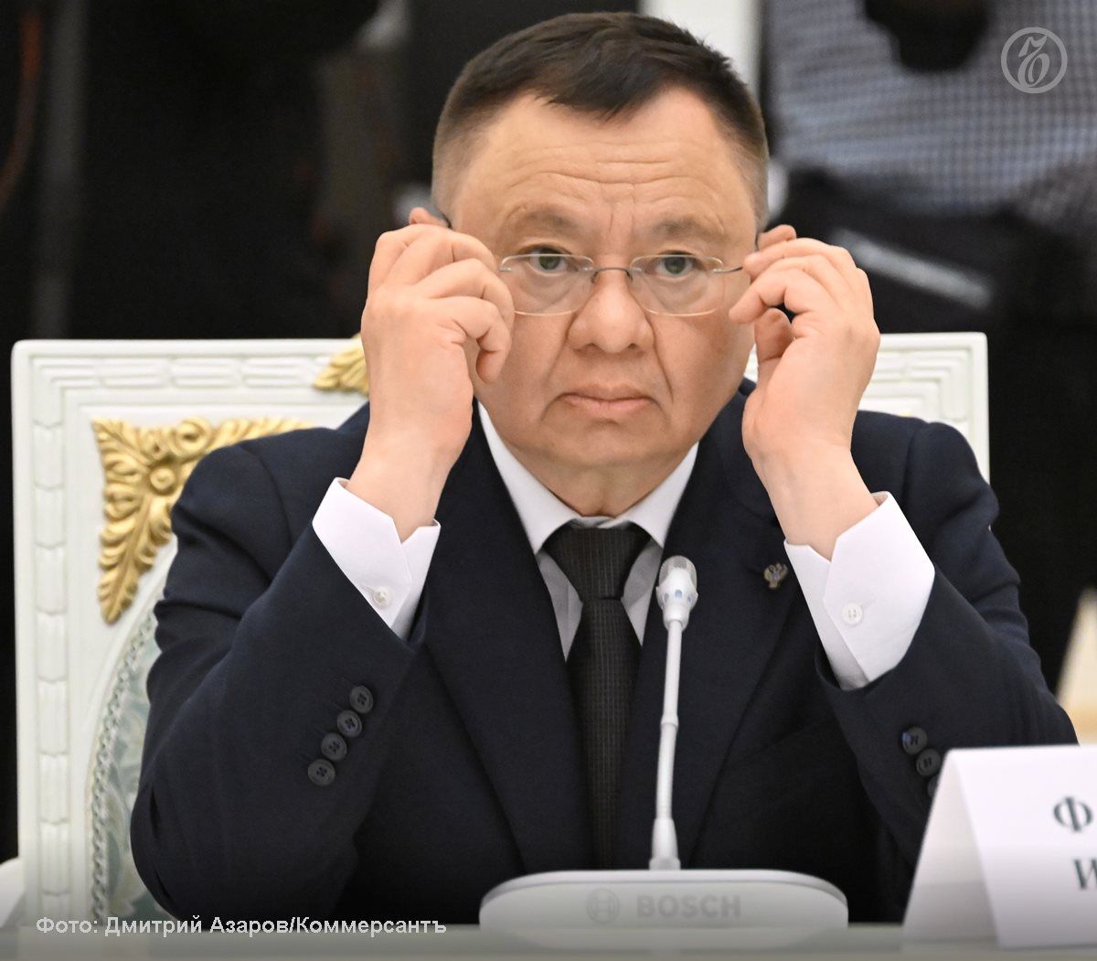 Объемы выдачи ипотеки в России снизились на 21% в 2025 году, сообщил министр строительства РФ Ирек Файзуллин