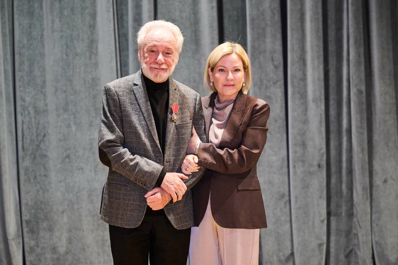 Ольга Любимова: Вручила государственные награды деятелям культуры и искусства Ольга Любимова: Вручила государственные награды деятелям культуры и искусства