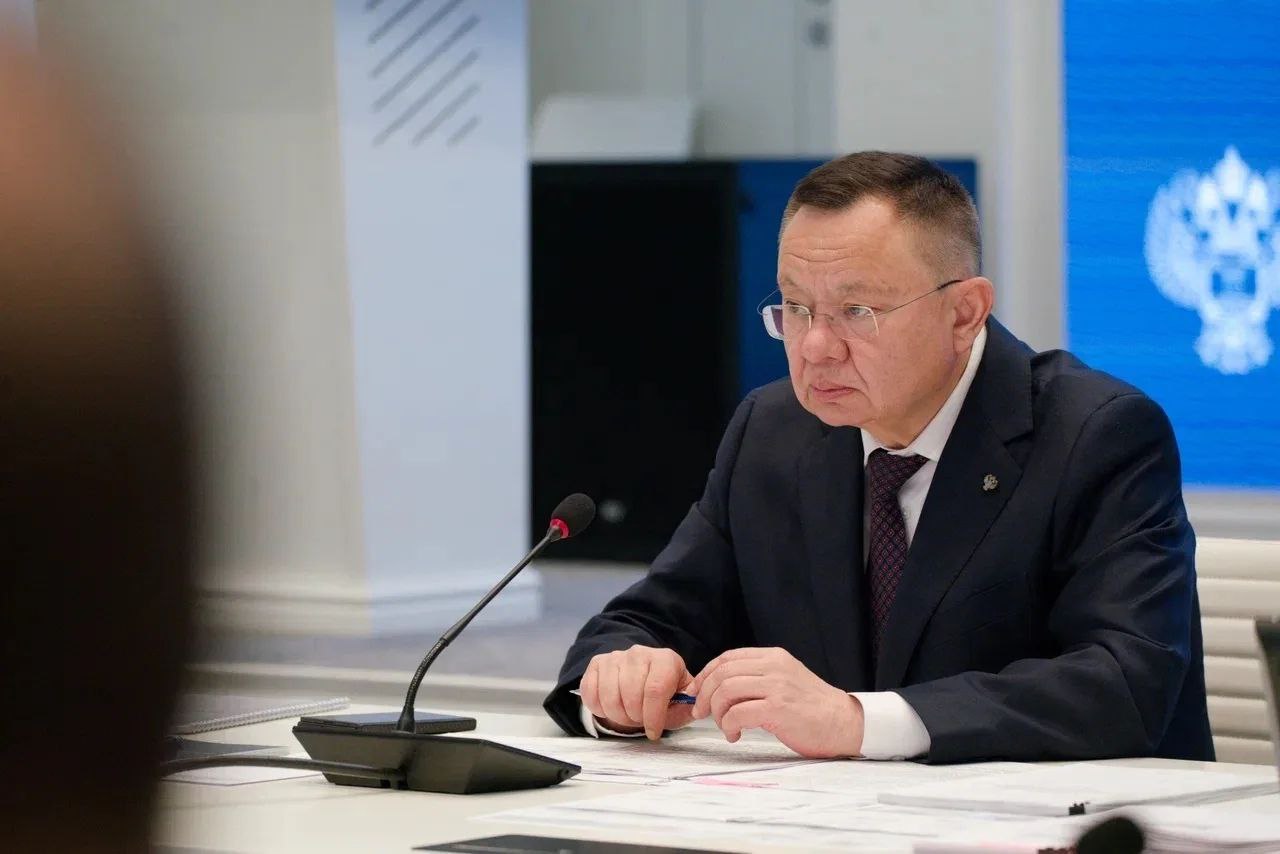 Министр строительства и ЖКХ РФ Ирек Файзуллин провел рабочее совещание, посвященное решению проблем с водоснабжением в Донецкой Народной Республике и развитию водовода «Дон – Северский Донец – Донбасс» Министр строительства и ЖКХ РФ Ирек Файзуллин провел рабочее совещание, посвященное решению проблем с водоснабжением в Донецкой Народной Республике и развитию водовода «Дон – Северский Донец – Донбасс»