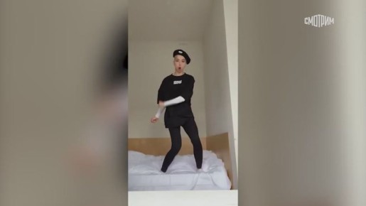 Савеловский суд Москвы сегодня арестовал Наталию Котлар – акушерку, которая недавно принимала роды дома у блогера-миллионника Аиши Чигга