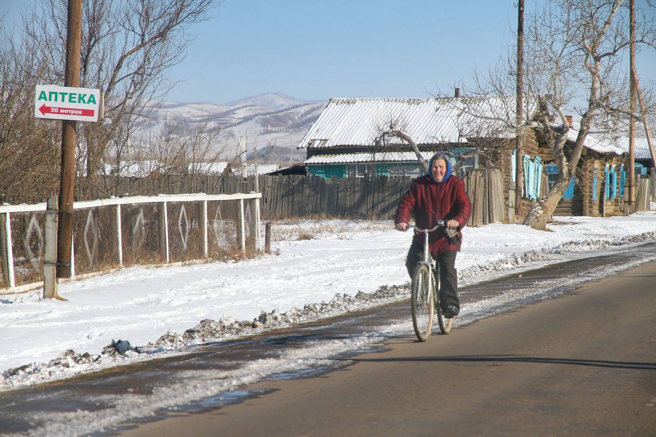 Бурятия из окна автомобиля Бурятия из окна автомобиля