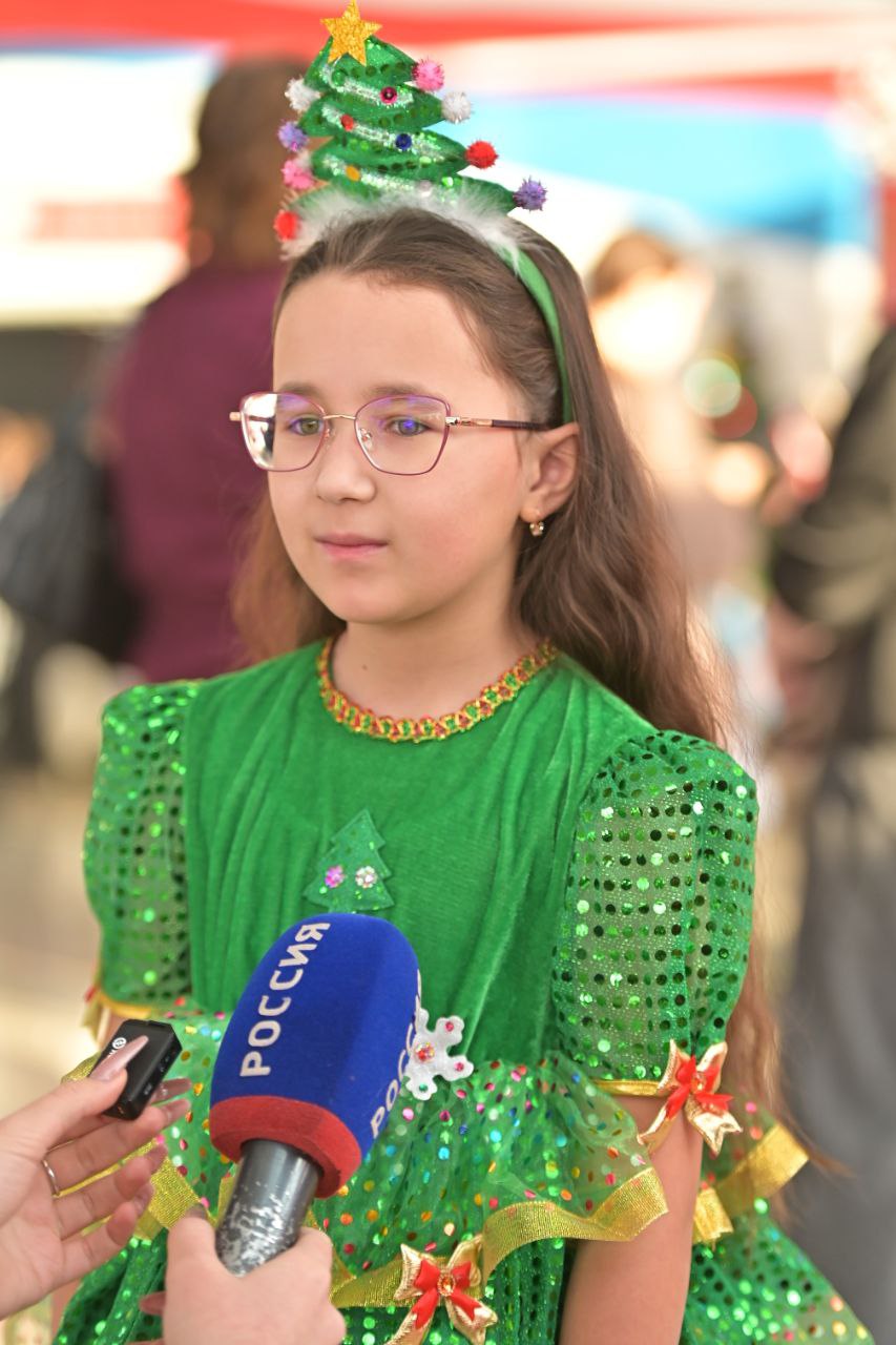 Алексей Цыденов: Для наших маленьких жителей сегодня открыли Главную ёлку Бурятии! Алексей Цыденов: Для наших маленьких жителей сегодня открыли Главную ёлку Бурятии!