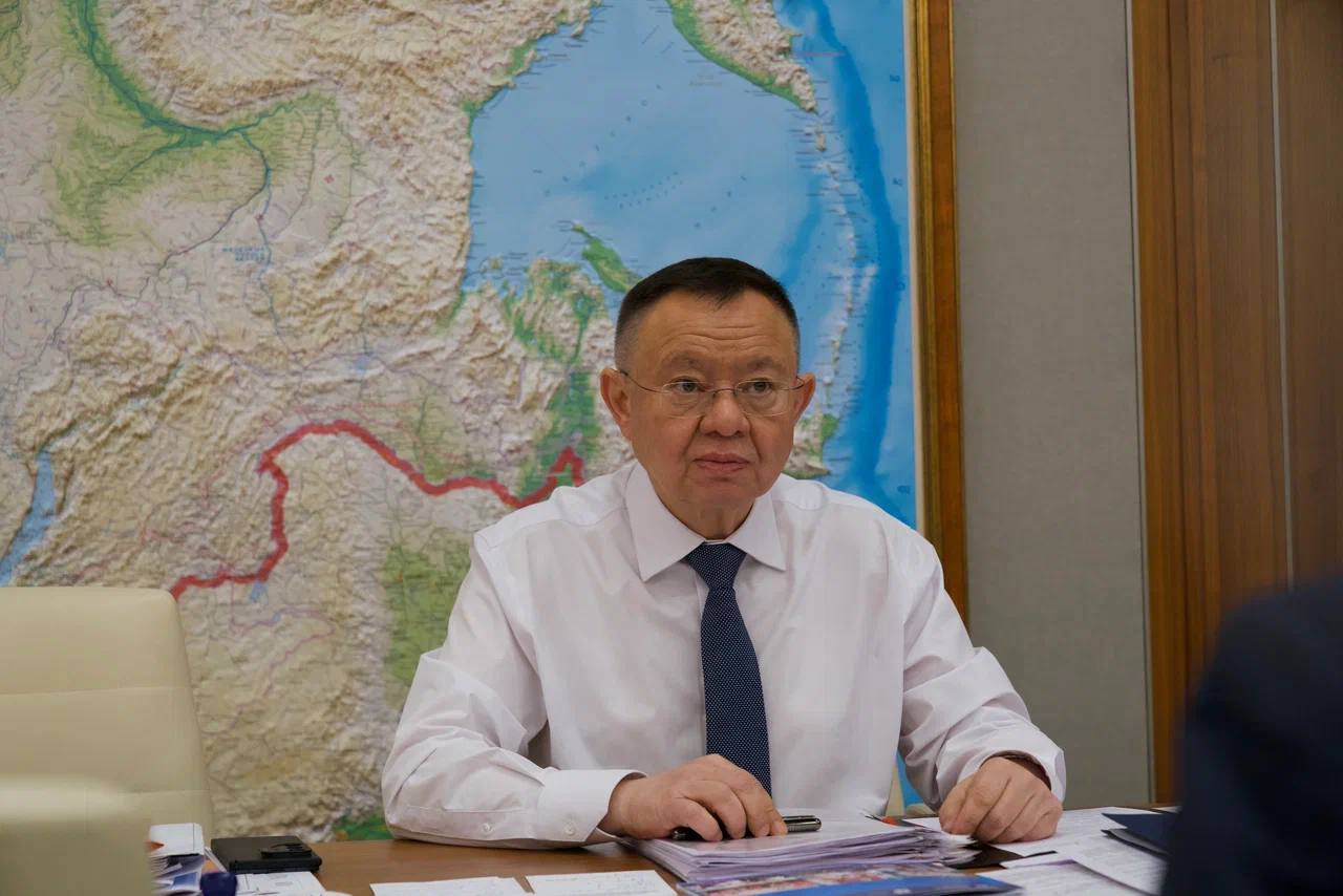 Глава Минстроя России Ирек Файзуллин провел рабочую встречу с начальником Главгосэкспертизы России Игорем Маныловым Глава Минстроя России Ирек Файзуллин провел рабочую встречу с начальником Главгосэкспертизы России Игорем Маныловым