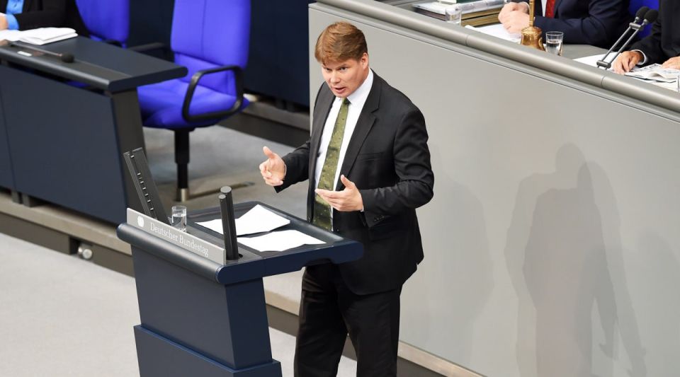 Немецкий депутат заявил о решающей роли России и США в урегулировании на Украине