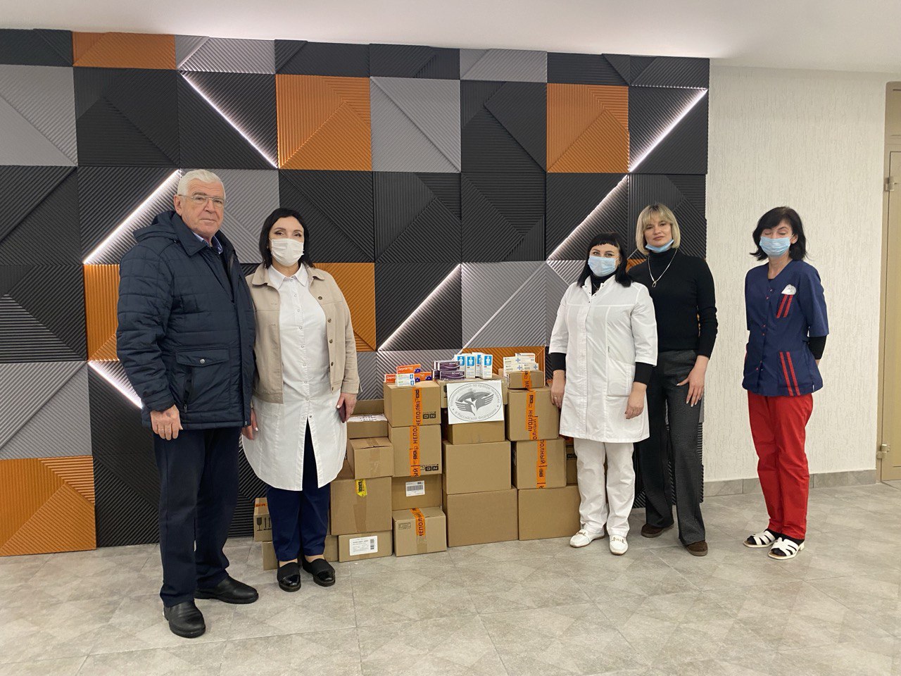 Татьяна Москалькова: Предновогодняя суета – не повод останавливать доставку гуманитарной помощи в приграничные регионы Татьяна Москалькова: Предновогодняя суета – не повод останавливать доставку гуманитарной помощи в приграничные регионы